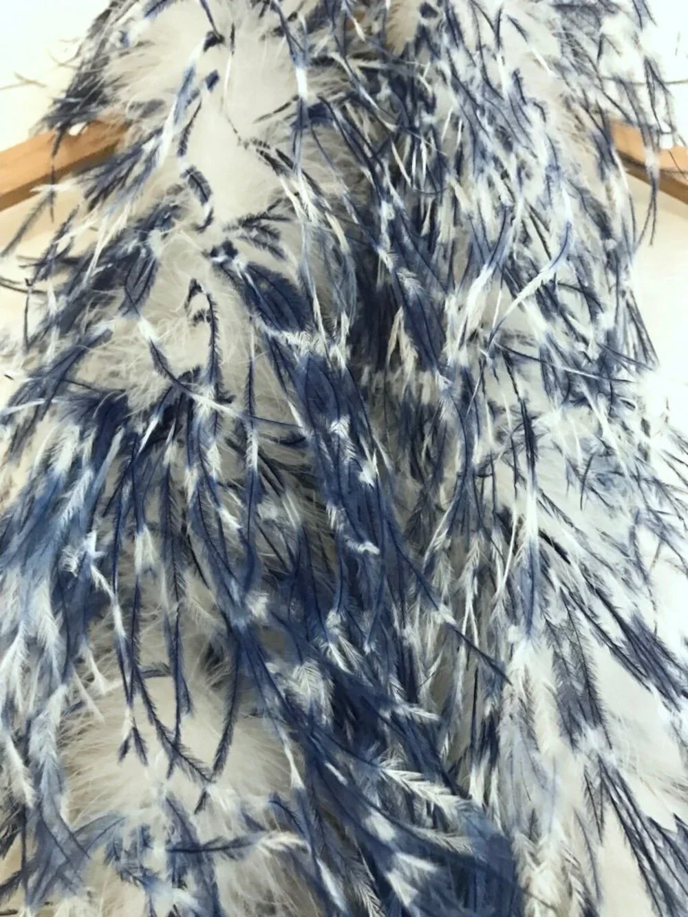 2-Ply Chinchilla and Ostrich Feather Boa in Blue&White - One Size - NWOT